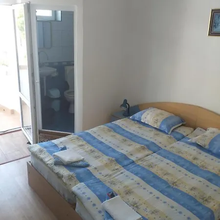 Апартаменты Primorsko Apartments *