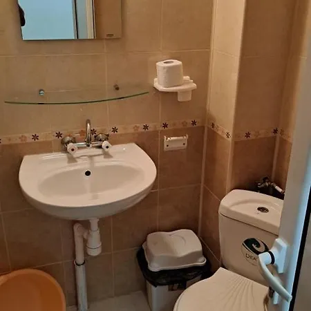 Primorsko Apartments Апартаменты *