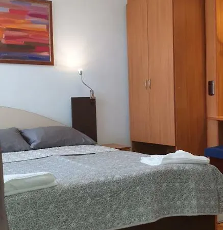 Апартаменты Primorsko Apartments *