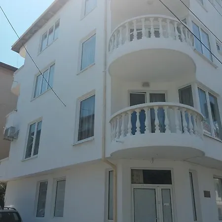 Primorsko Apartments شقة بريمورسكو