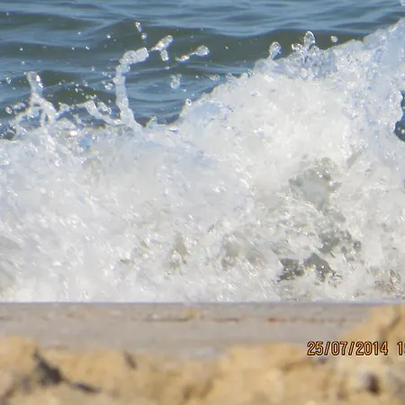 Primorsko Apartments * بريمورسكو