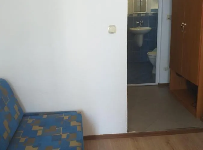 Primorsko Apartments Апартамент *