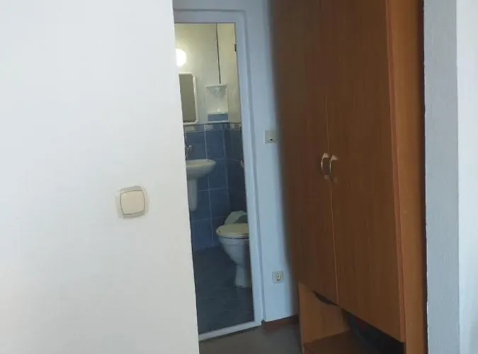 Primorsko Apartments * Приморско