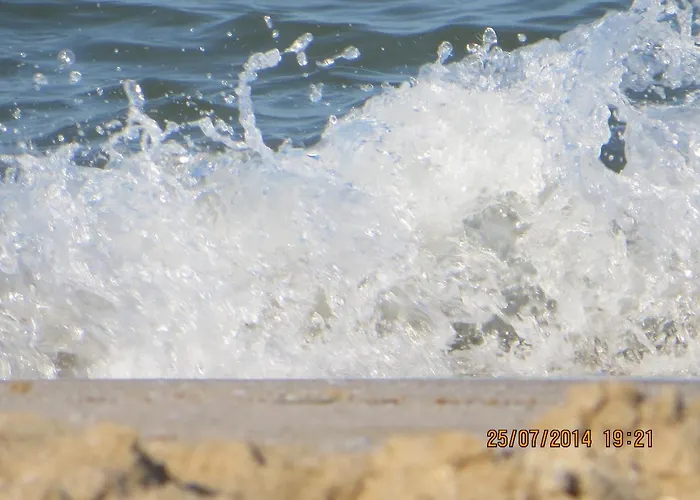 Primorsko Apartments * Приморско