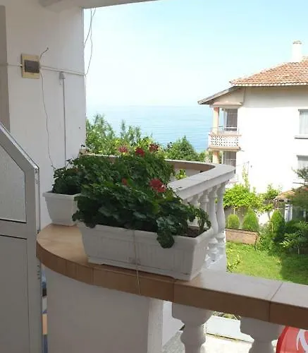 Primorsko Apartments بريمورسكو